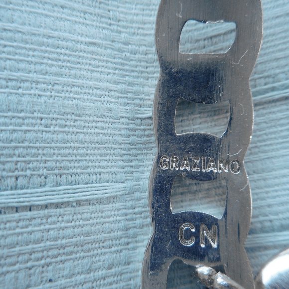 Graziano CN Moderne Unbendable Link Style Silver-Tone Bangle, Dangling Heart, 19 - Picture 3 of 3